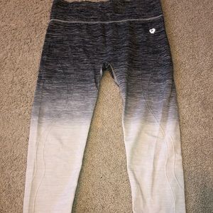Ombré, stretchy, comfy leggings